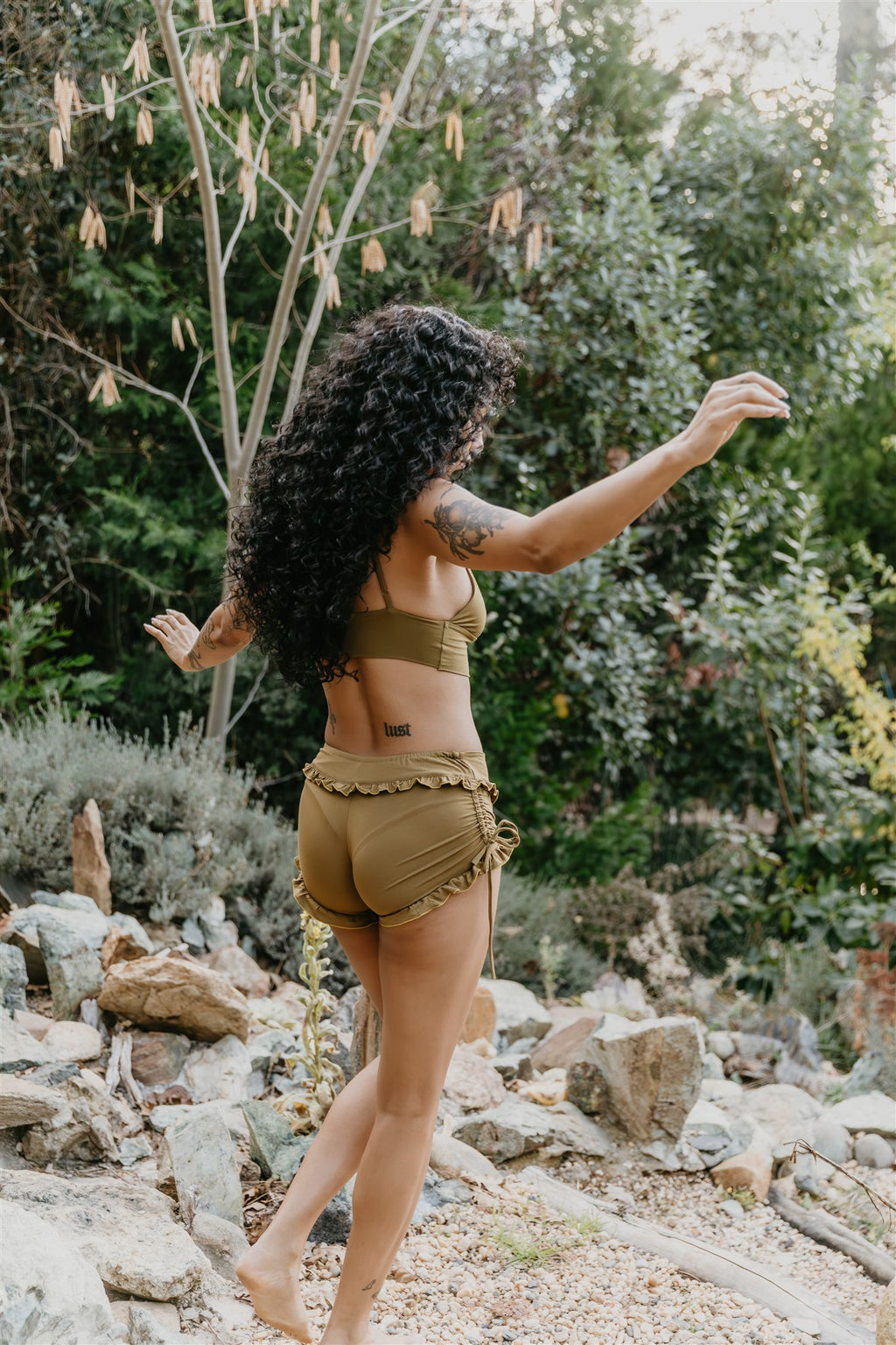 Wildflower Ruffle Short